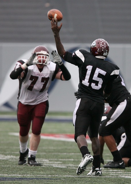 足球 ｜ JDT迎来新CEO 红军名宿正式上任.